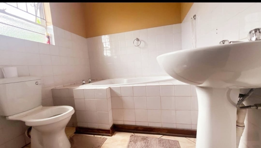 3 Bedroom Property for Sale in Grasslands Free State